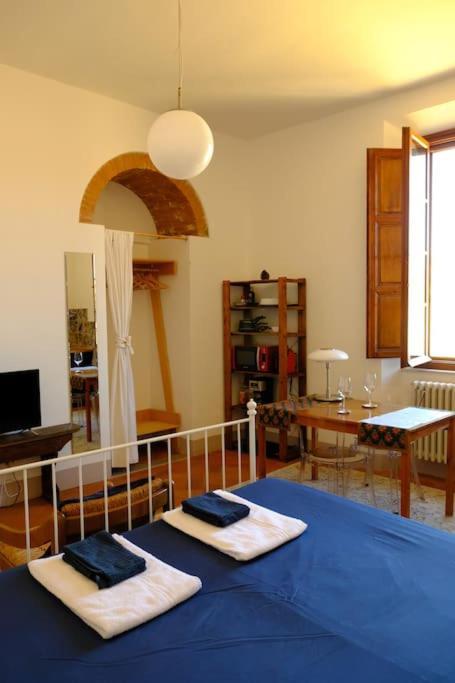 Romantic Suite Pise Extérieur photo