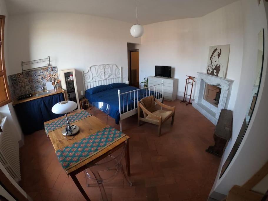 Romantic Suite Pise Extérieur photo
